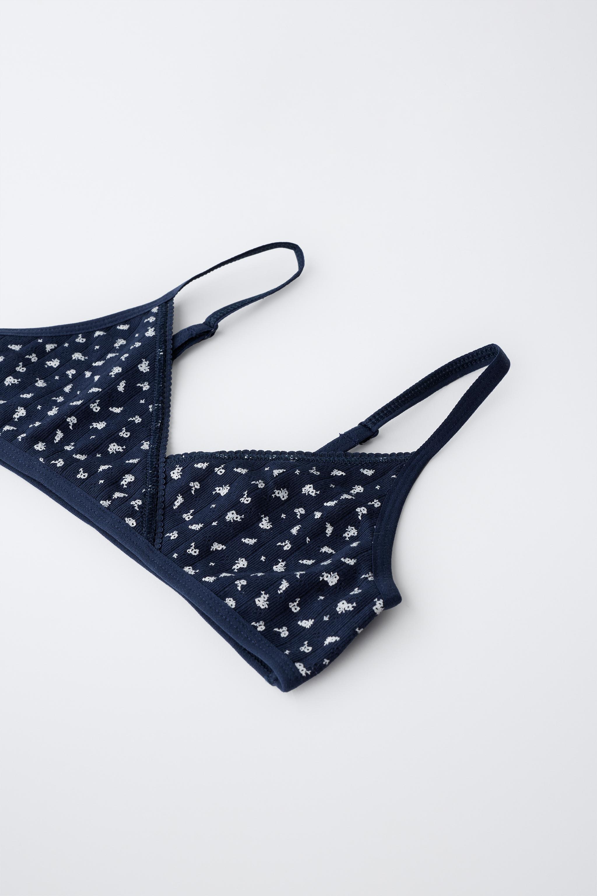 9-14 ANS / LOT DE TROIS TOPS FLEURS ET POINTELLE